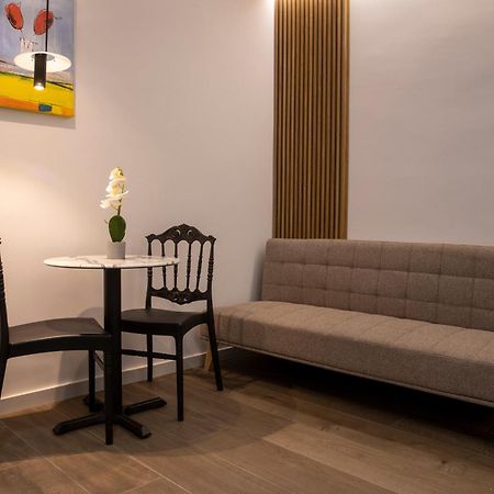 Niki'S Apartments Тирана Екстер'єр фото