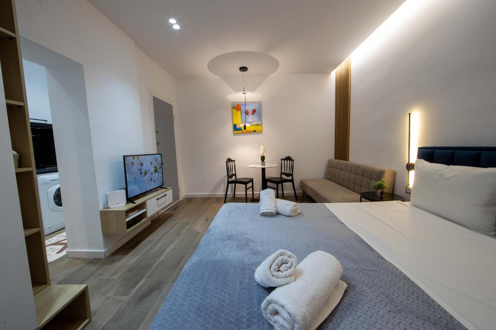 Niki'S Apartments Тирана Екстер'єр фото