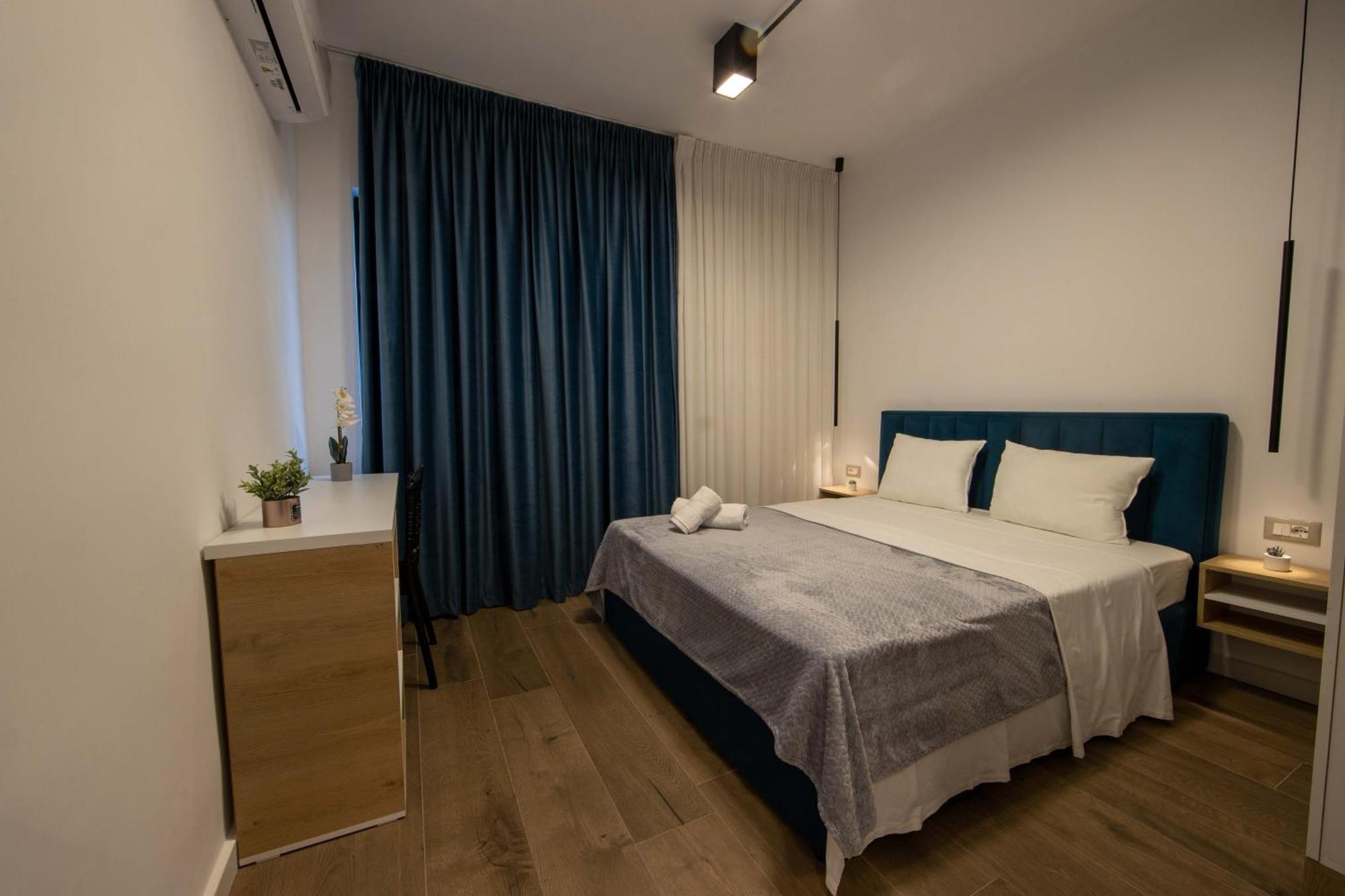 Niki'S Apartments Тирана Екстер'єр фото