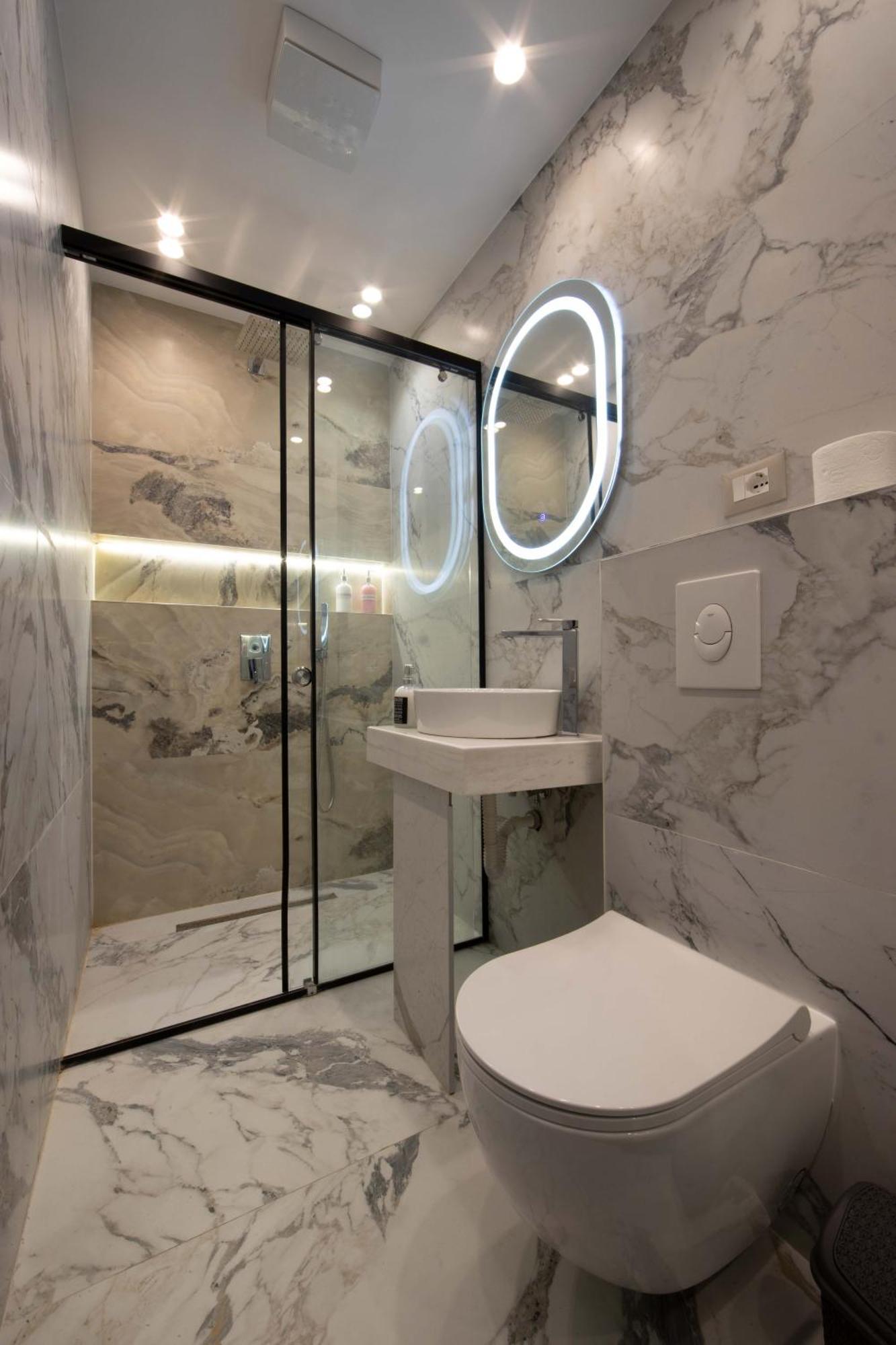 Niki'S Apartments Тирана Екстер'єр фото