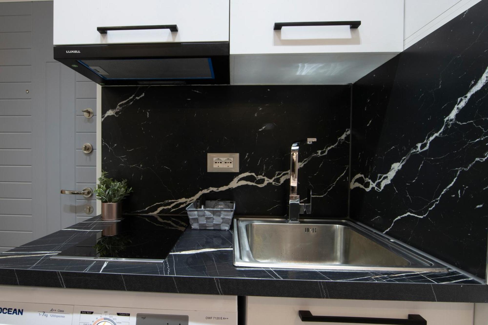 Niki'S Apartments Тирана Екстер'єр фото